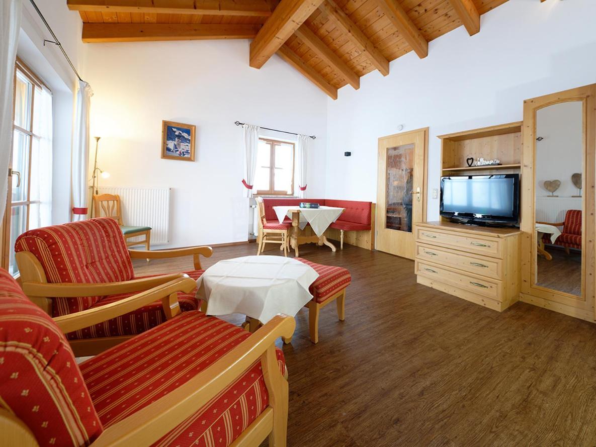 Gaestehaus Bernhard Krün Zewnętrze zdjęcie
